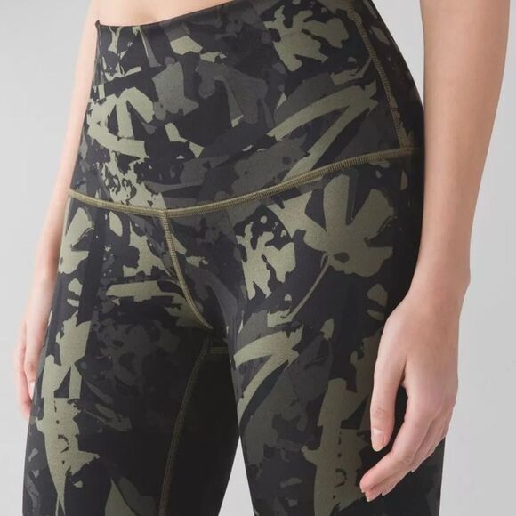 Lululemon Wunder Under High-Rise Leggings • Pop Cut / Fatigue Green & Black • - Picture 2 of 4